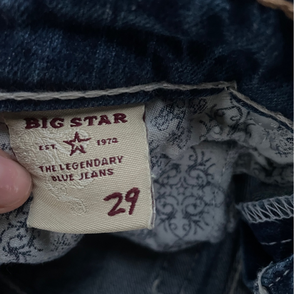 Big Star Low Rise Rikki Capris - Picture 4 of 5